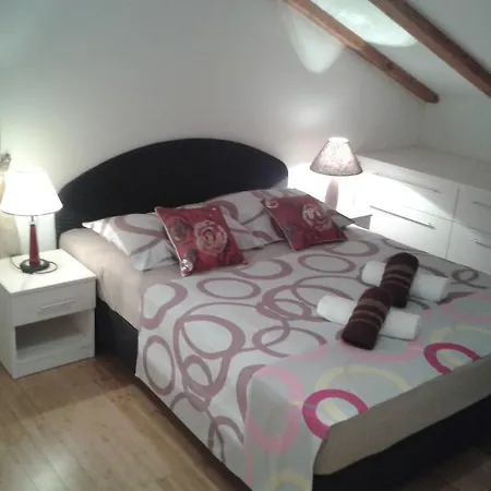 Apartment Lux *